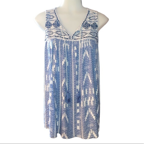 🌸NWT STYLE & Co Sleeveless Swing Tassel Blouse - size womens XS - Picture 1 of 11
